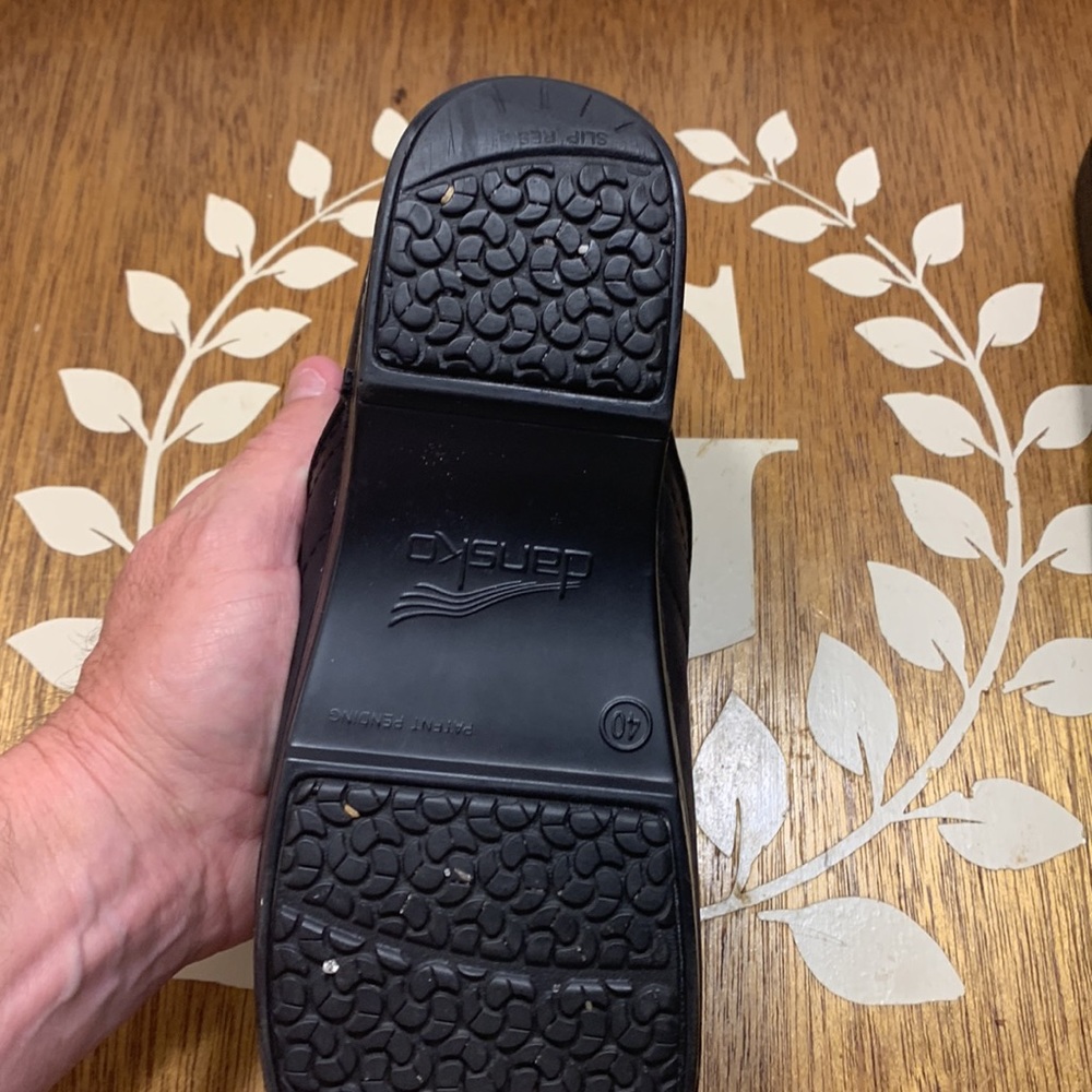 Dansko Size 40 - image 5
